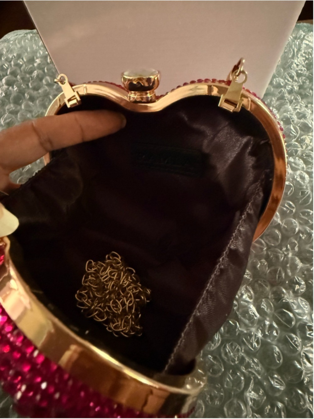 Women's RAMLA Pink Sequin Heart Clutch One Size - Picture 5 of 5